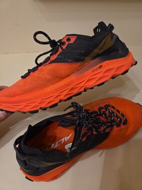 Altra Mont Blanc Trail Running Shoes Women’s 6.5 Vibram EGO MAX Coral Orange